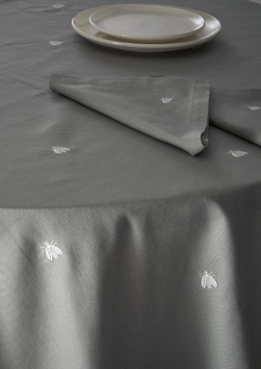 MASTRO RAPHAEL RUNNER IN COTONE CON RICAMO API TABLE LINENS