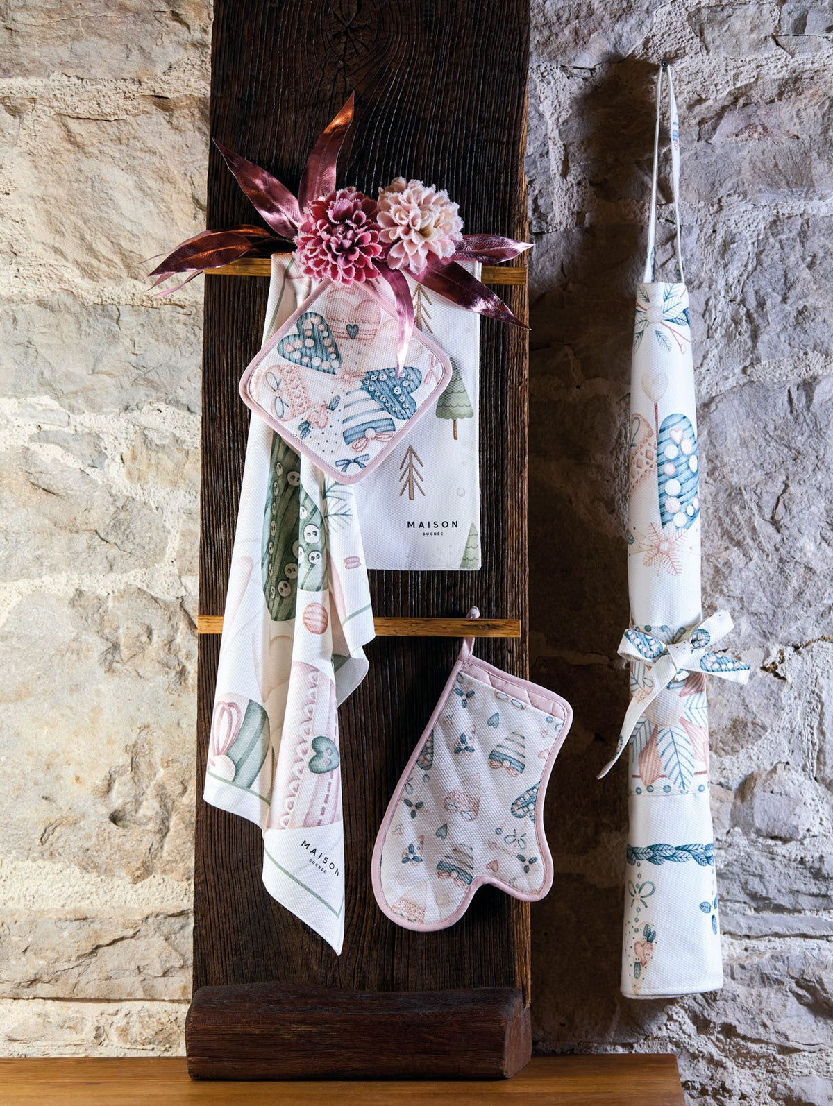 Maison Sucree' Set Guanto E Presine Natalizie Coccole