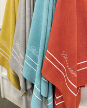 Blumarine Telo Mare In Spugna Con Logo Ricamato Yacht Club