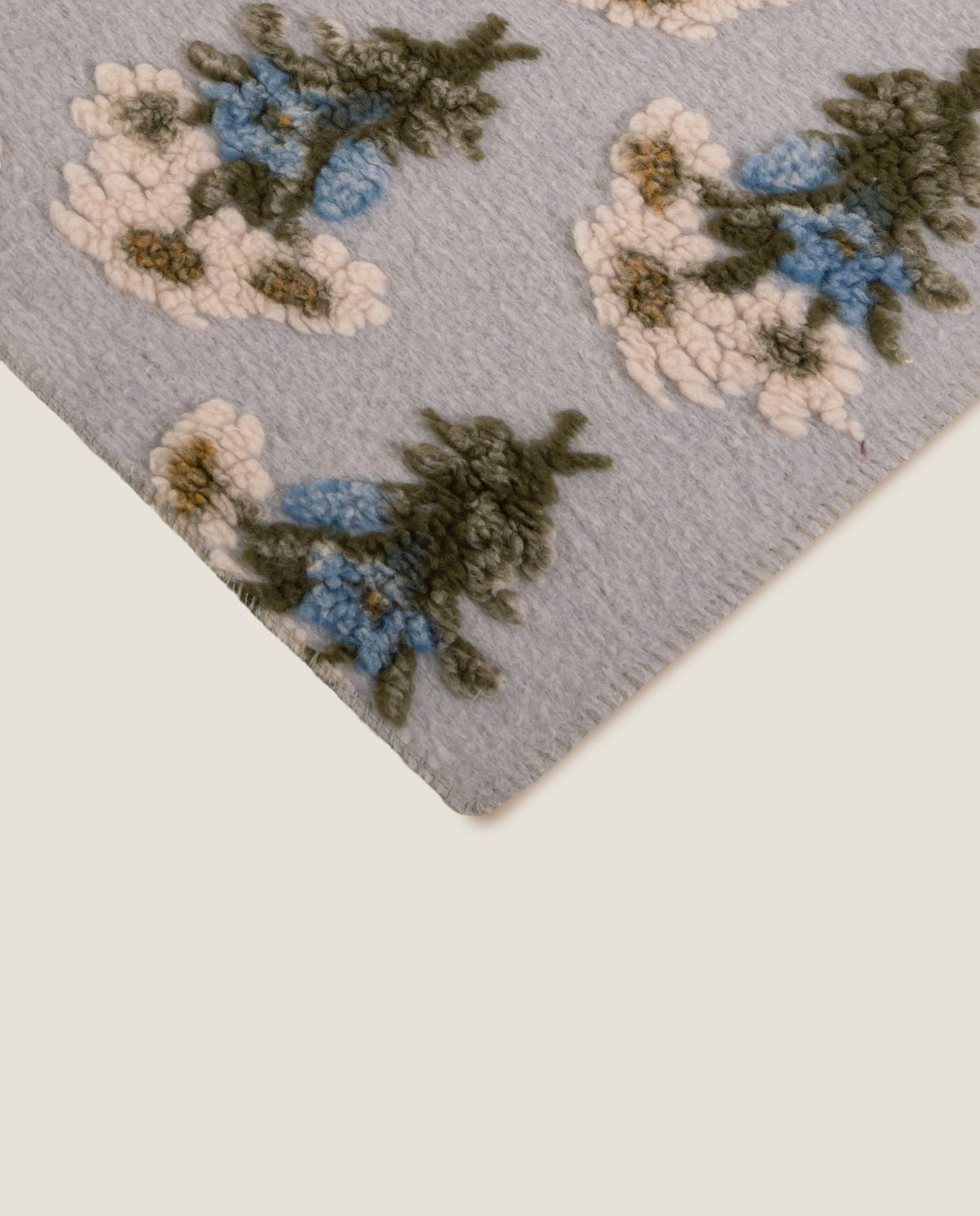 Frati Home Coperta Plaid In Mista Lana Cotta Bunch Of Flower
