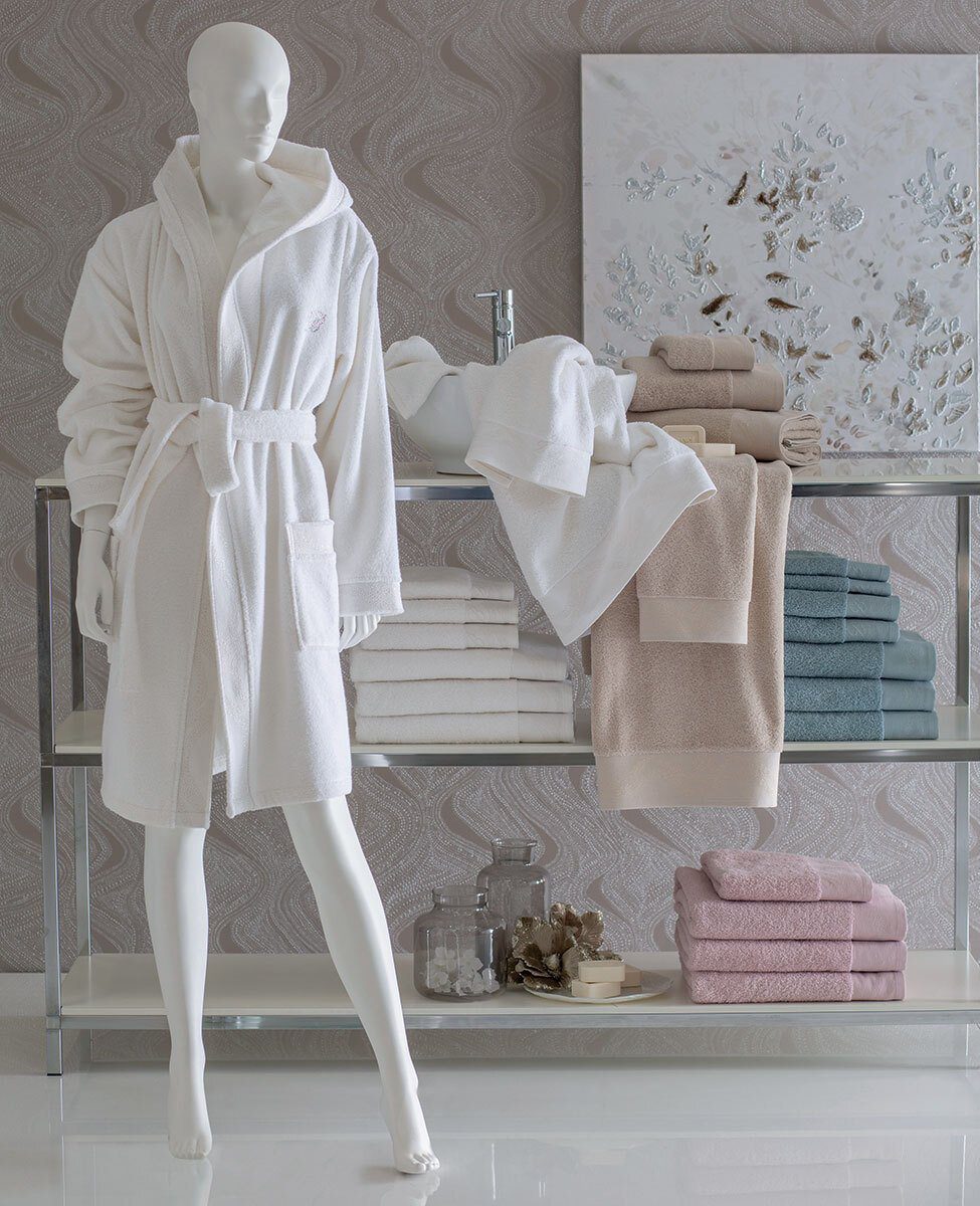 Blumarine Set Asciugamani 1+1 In Spugna Di Cotone Con Balza E Logo Filo Lurex Crystelle