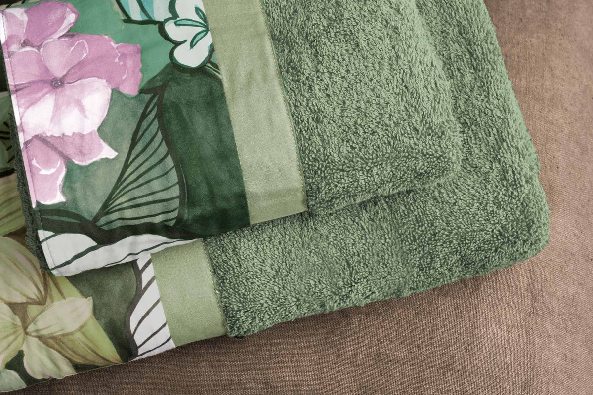 Biancoperla Set Asciugamani 1+1 In Spugna Di Cotone Con Balza In Raso Di Cotone Stampato Carioca
