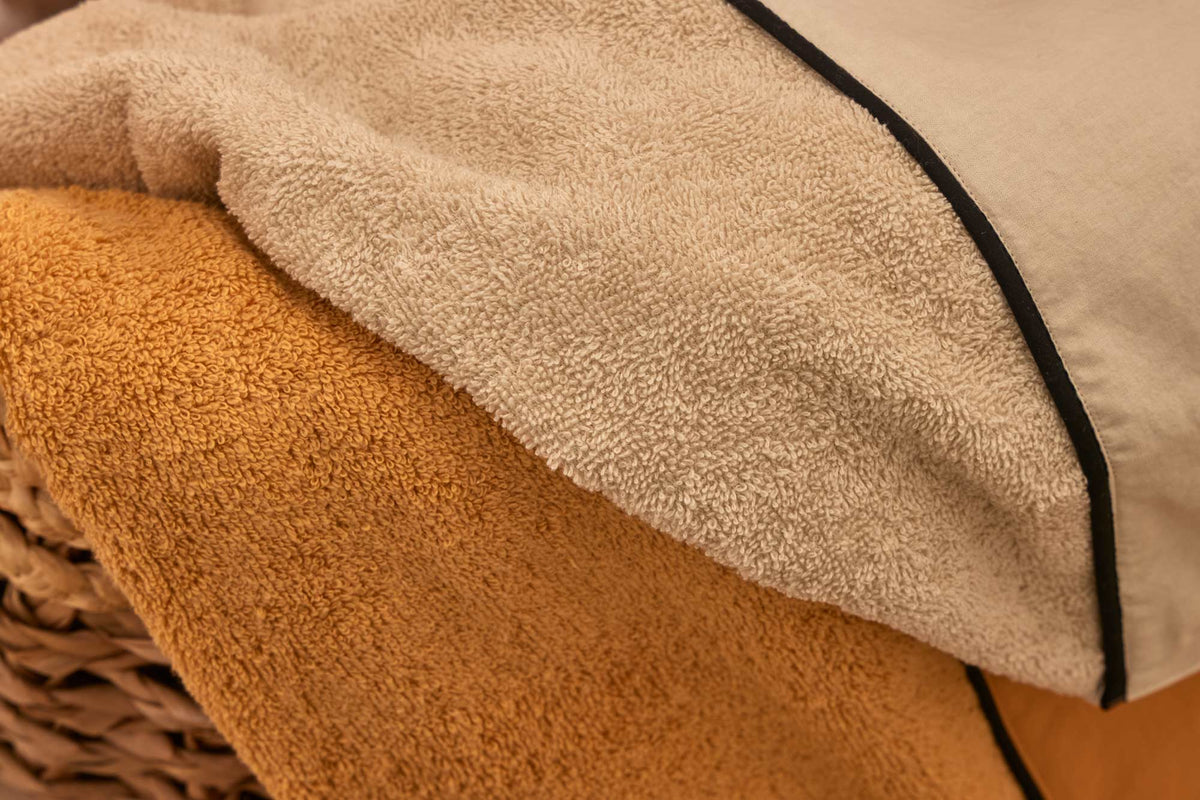 Biancoperla Set 2+2 Asciugamani In Spugna Di Cotone Con Bordo In Cotone Tinto In Capo Coco