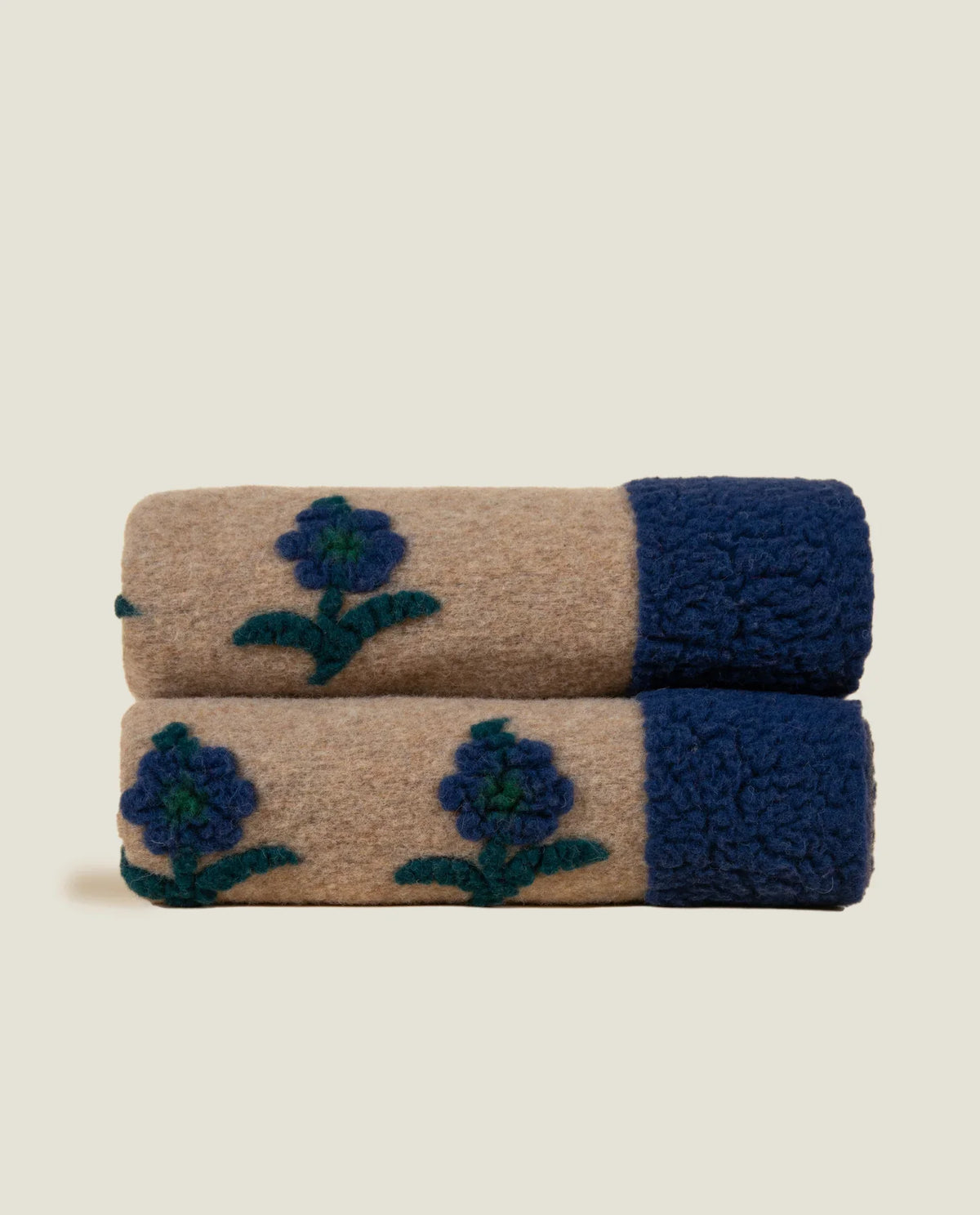 Frati Home Coperta Plaid In Lana Cotta Daisy Blu