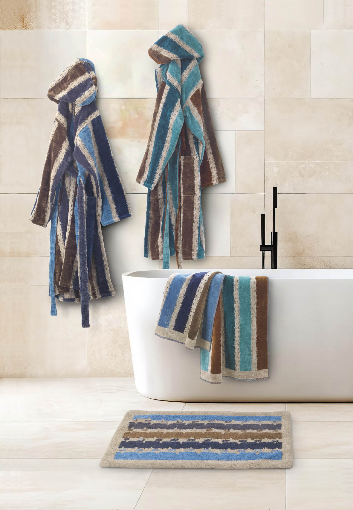 Carrara Accappatoio Con Cappuccio In Spugna Di Cotone Velour Daza