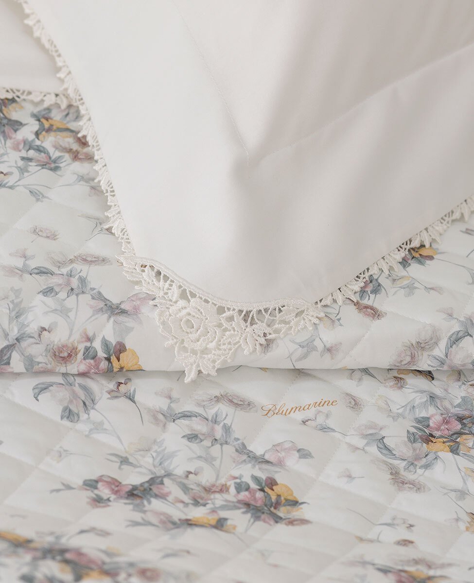 Blumarine Completo Lenzuola Matrimoniale In Raso Di Cotone Con Lista In Macrame' Dettagli