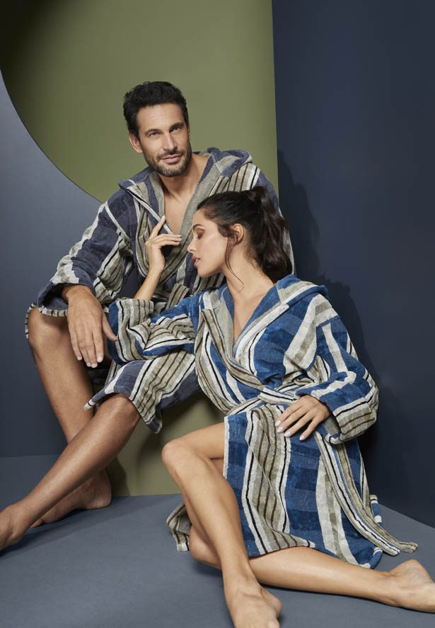 Carrara Accappatoio Con Cappuccio In Spugna Di Cotone Velour Madison Avenue