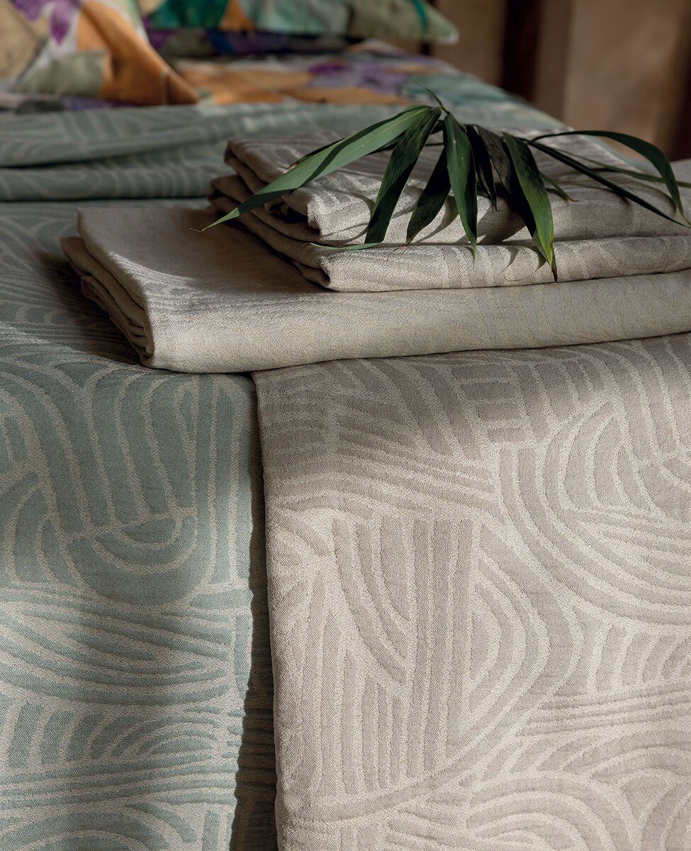 Svad Dondi Copriletto Liscio Matrimoniale In Tessuto Jacquard Maori