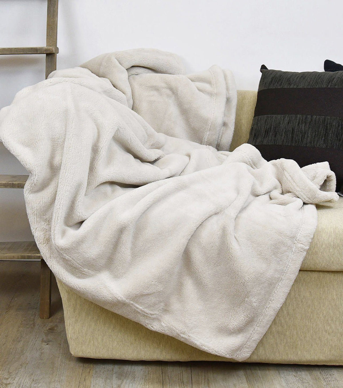Daunex Plaid E Coperta In Morbido Pile Prime Ecru'
