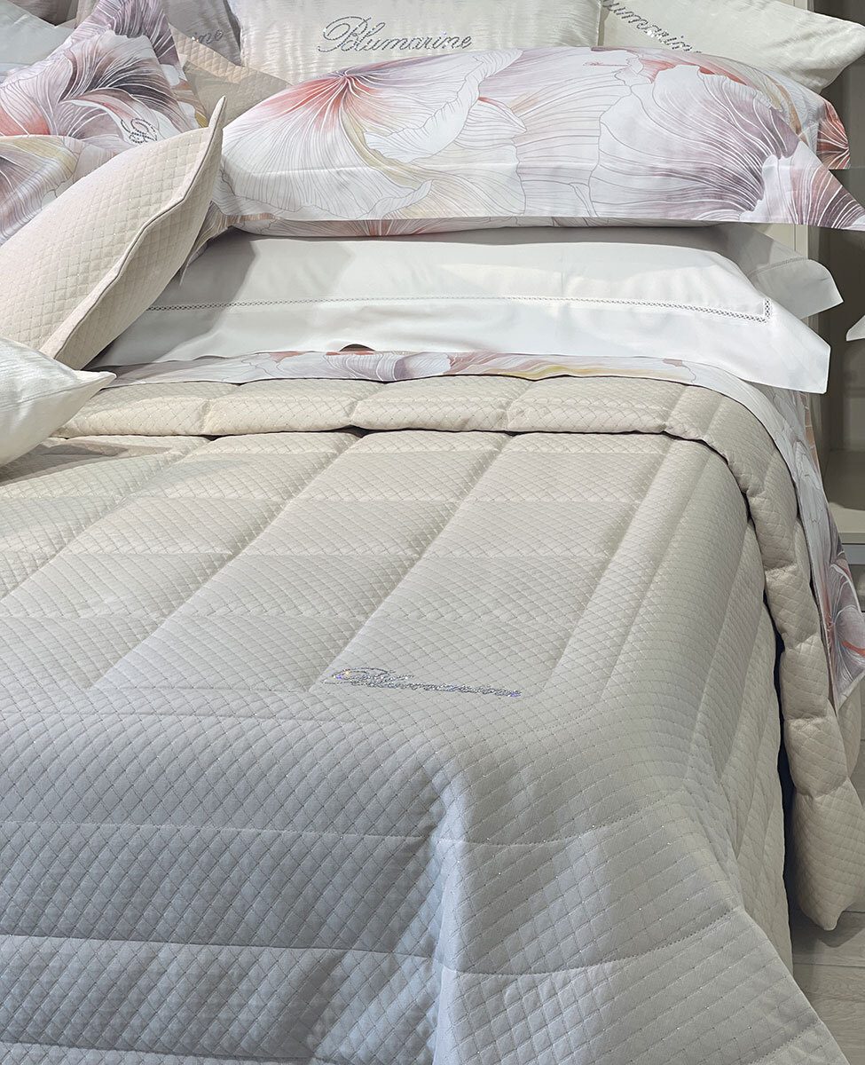 Blumarine Copriletto Trapuntato Matrimoniale In Pique' Jacquard Primizia