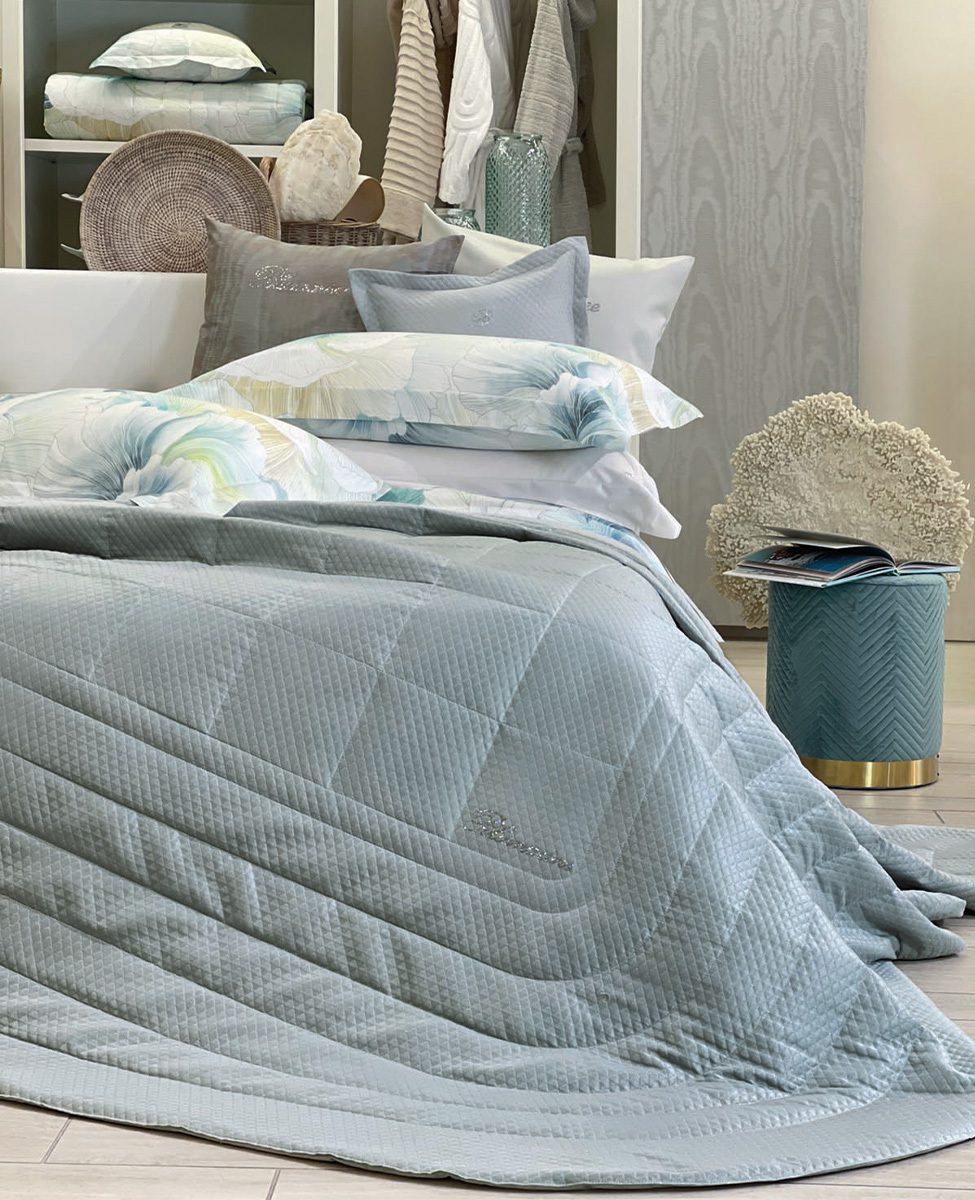 Blumarine Copriletto Trapuntato Matrimoniale In Pique' Jacquard Primizia
