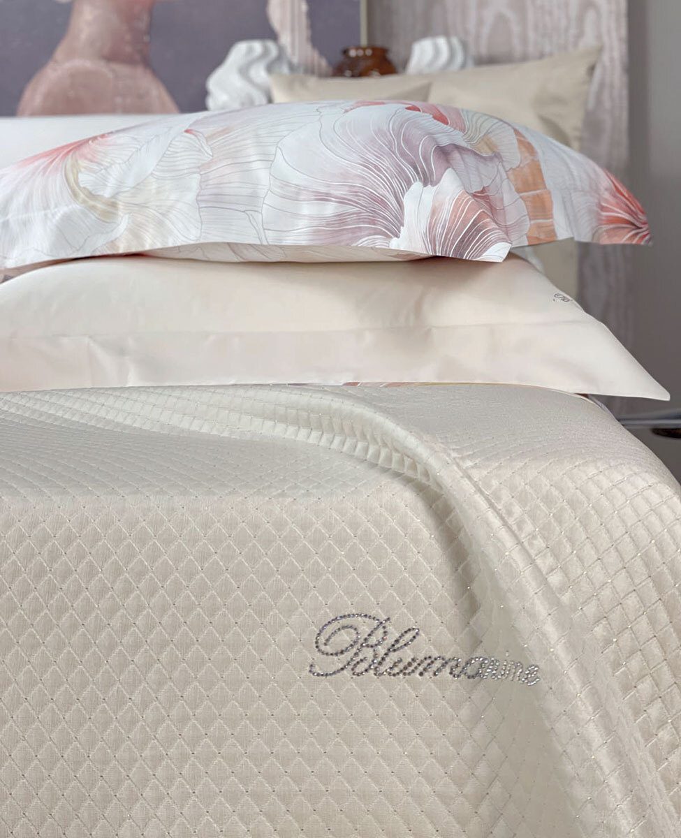 Blumarine Copriletto Liscio Matrimoniale In Pique' Jacquard Primizia