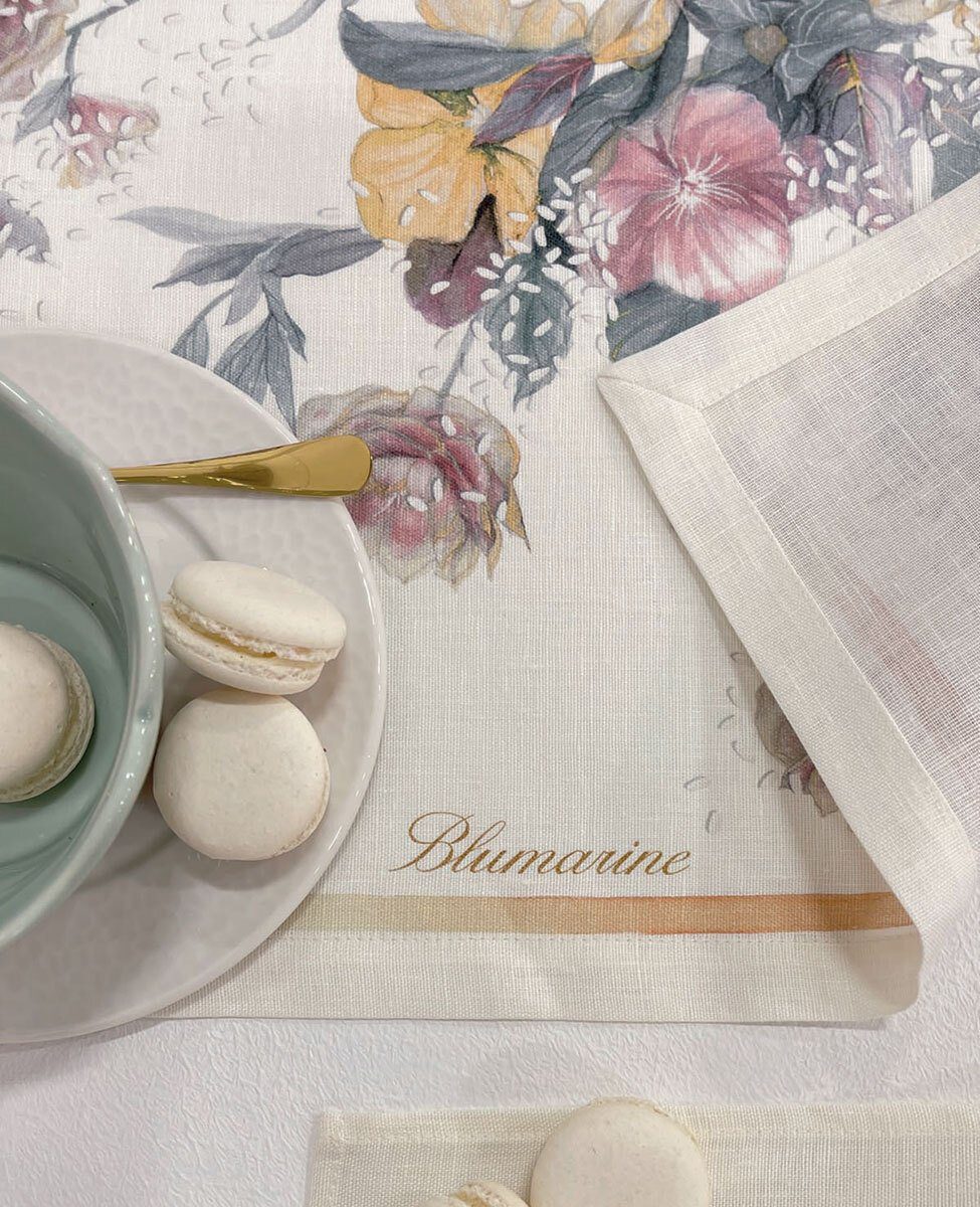 Blumarine Runner In Puro Lino Stampato Liala