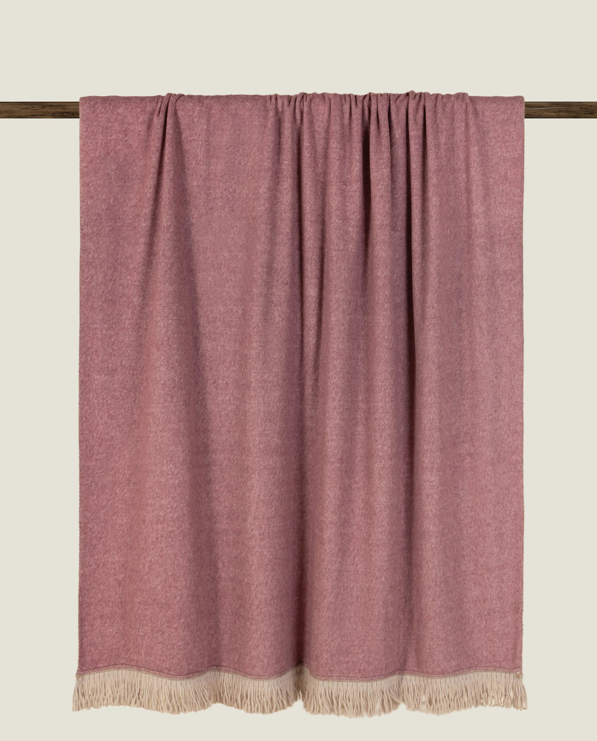 Frati Home Plaid Con Frange In Soft Bamboo Rousseau Granata