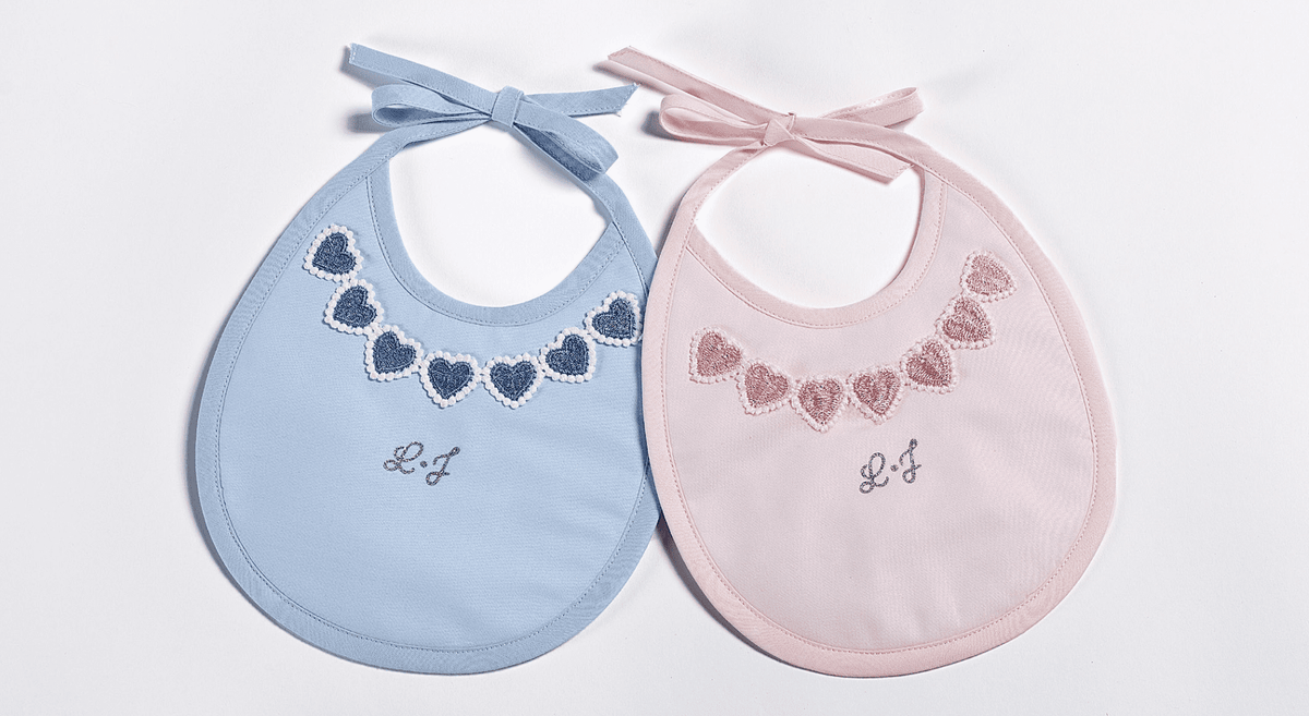 Liu Jo Baby Bavaglino Classico Cuoricini Ba142b