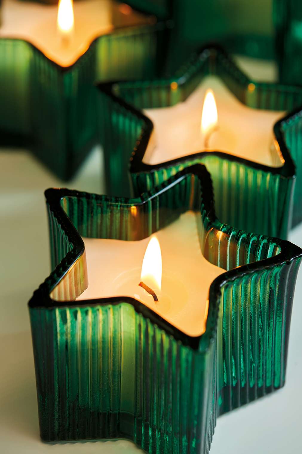 Maison Sucree' Set 2 Pezzi Star Candles Cedro Balsamico