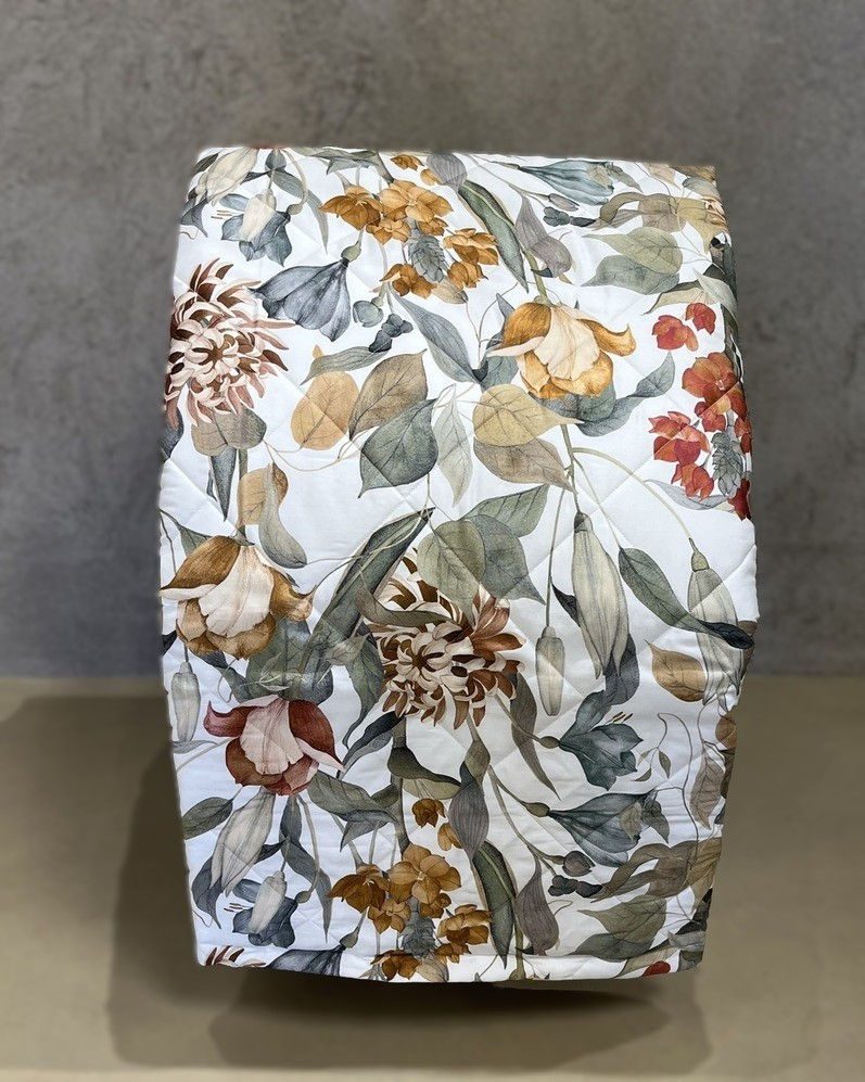 Tessitura Toscana Telerie Copriletto Trapuntato Matrimoniale In Raso Di Cotone Stampato Ikebana