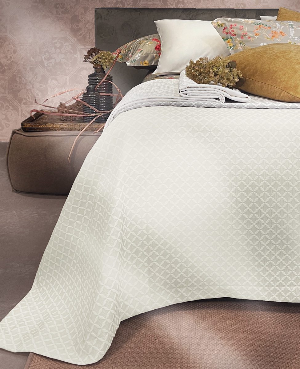 Svad Dondi Copriletto Liscio Matrimoniale In Piquè Jacquard Petra