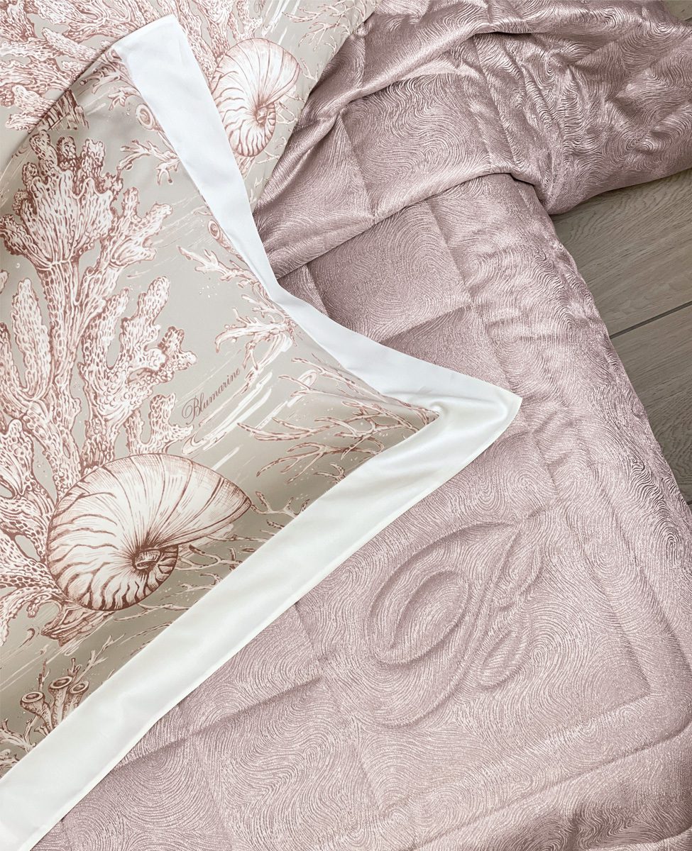 Blumarine Copriletto Trapuntato Matrimoniale In Tessuto Jacquard Sfumatura