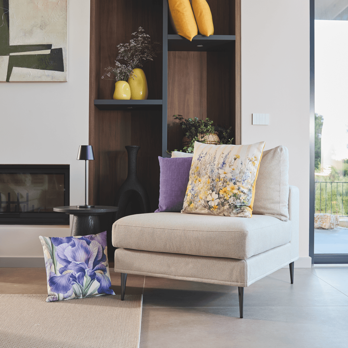 Maison Sucree' Cuscino Arredo In Tessuto Antimacchia Stampato Doubleface Rinascita
