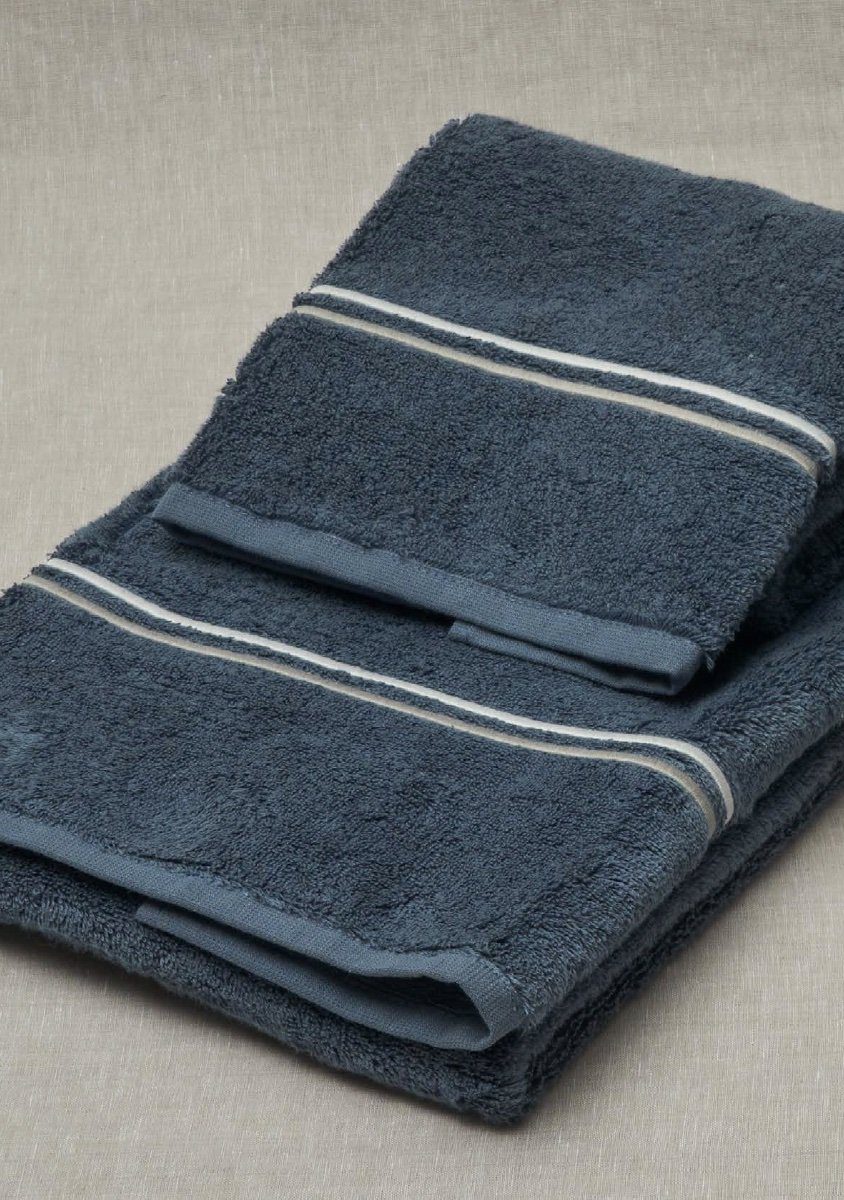 Mastro Raphael Set Asciugamani Bagno 1+1 In Spugna Di Cotone Con Bacchettina Sintra