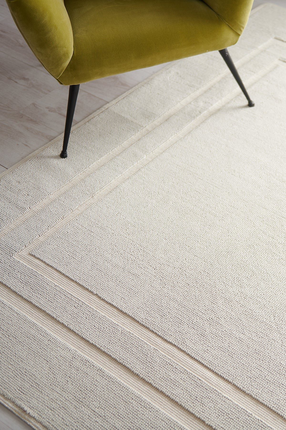 Mastro Raphael Tappeto Cornice